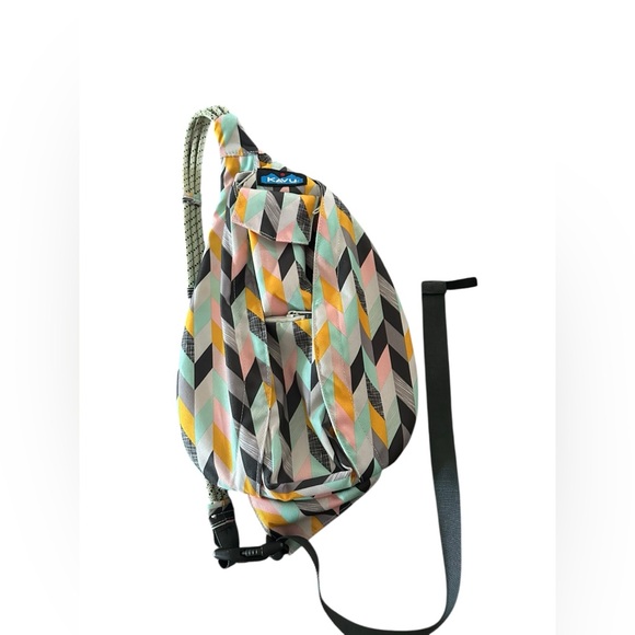 KAVU Mini Rope Sling Pack with Adjustable Rope Shoulder Strap Chevron Sketch - Picture 1 of 9